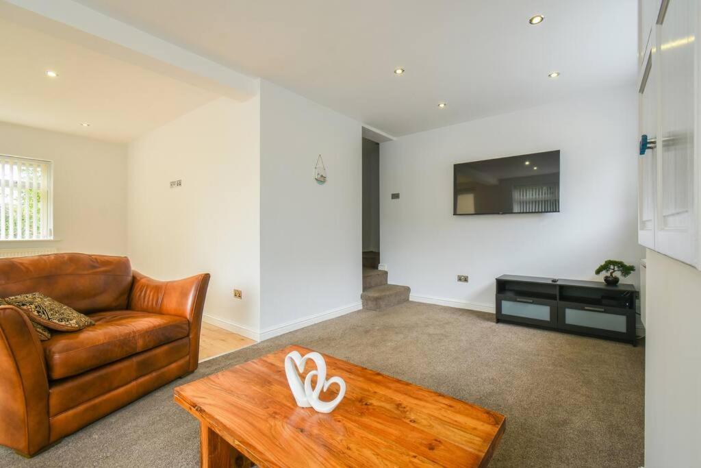 Luxurious & Tranquil Riverside Getaway Great Harwood Exterior foto